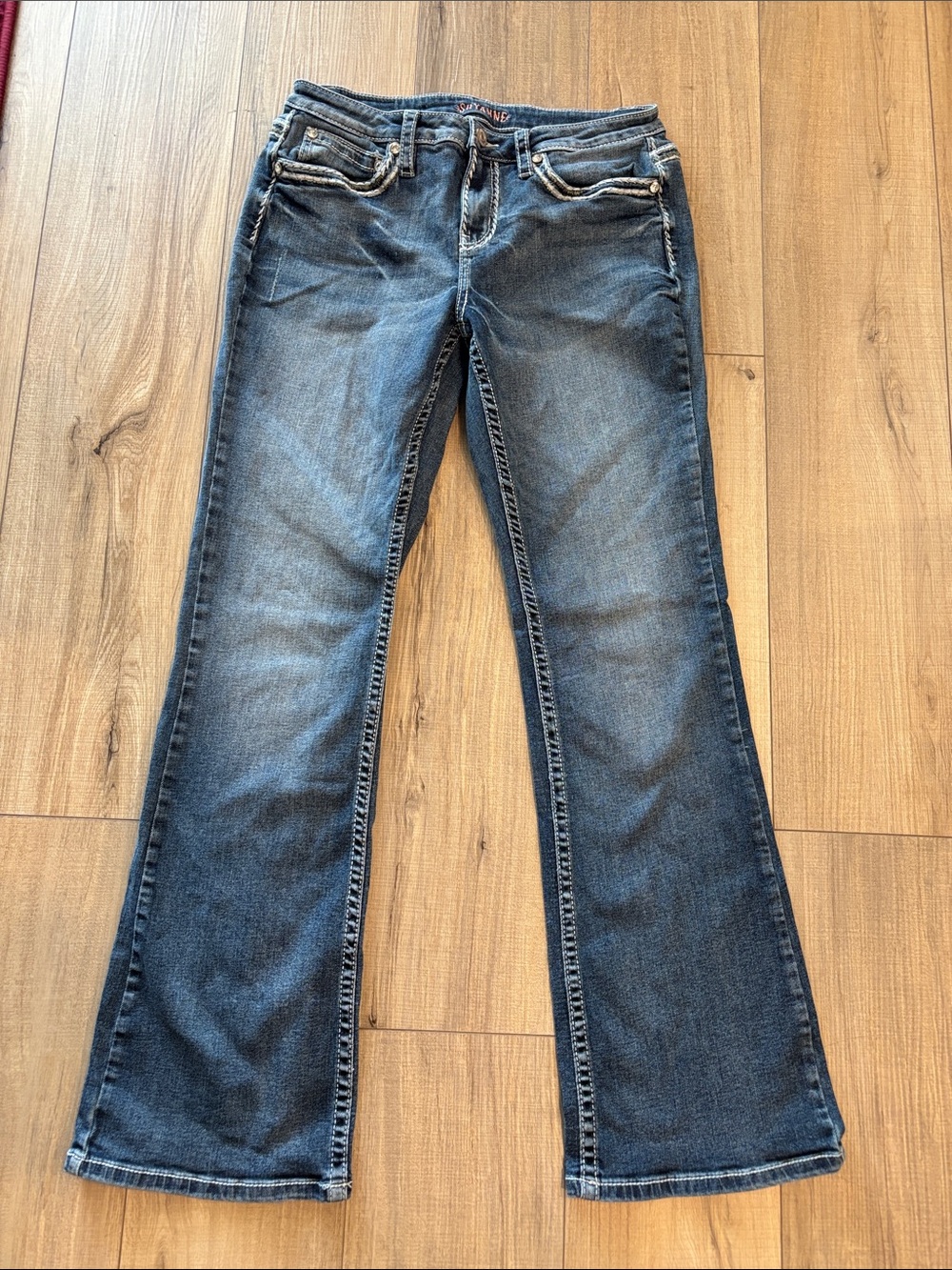 Shyanne Women’s Blue Bootcut Jeans Size 31 Distressed